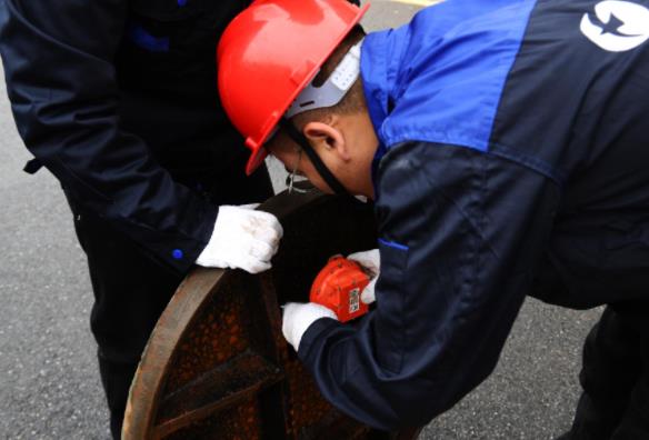 智能井蓋，會求救的井蓋