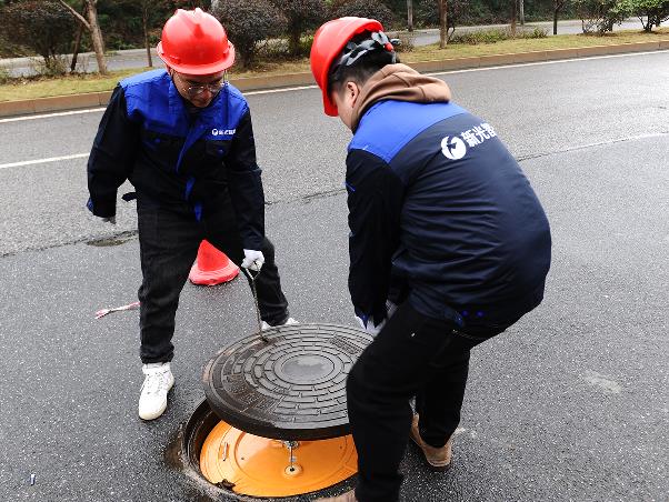 智能電子鎖井蓋：構建安全的智慧城市基礎設施
