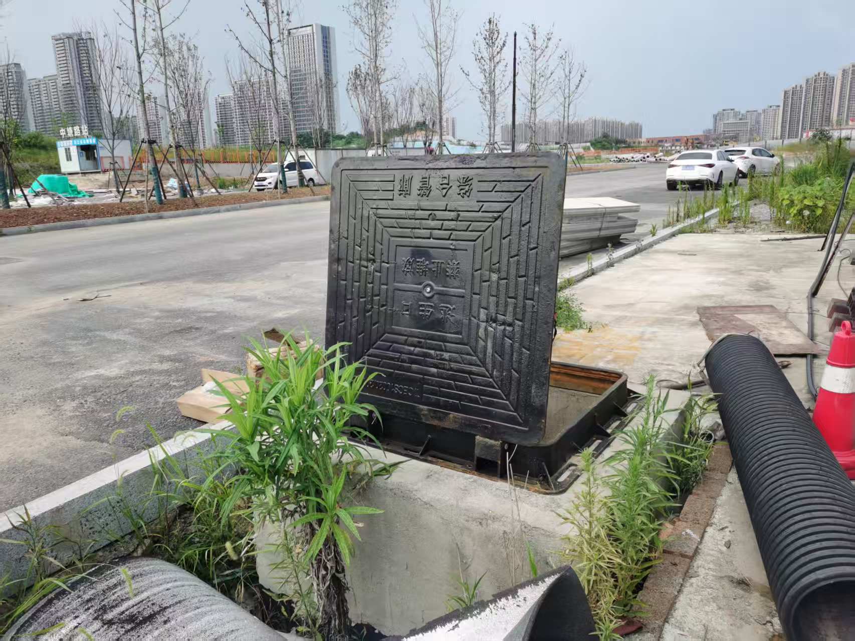 管廊液壓井蓋：重塑綜合管廊出入口安全新標桿